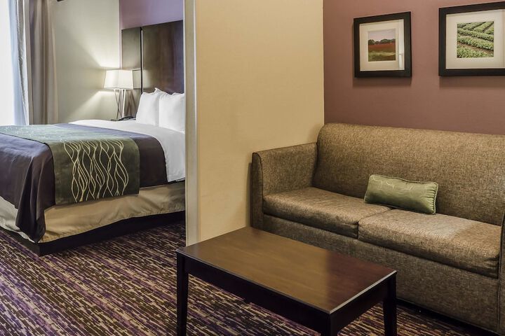 Room 21 of 43