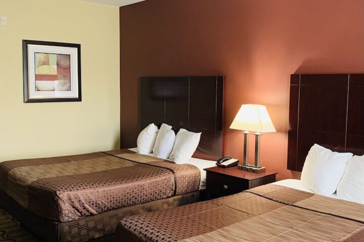 Room 35 of 74