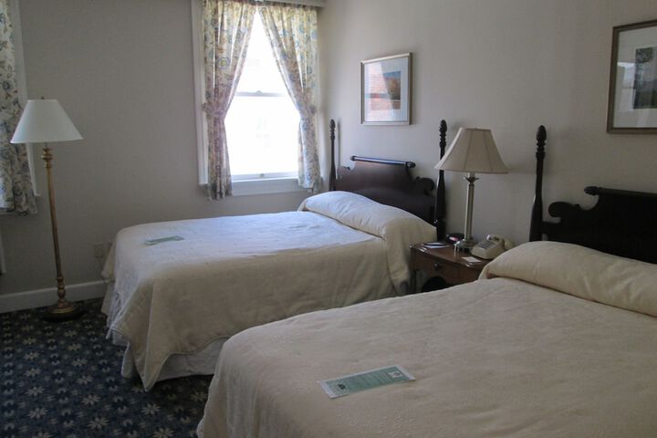 Room 41 of 66