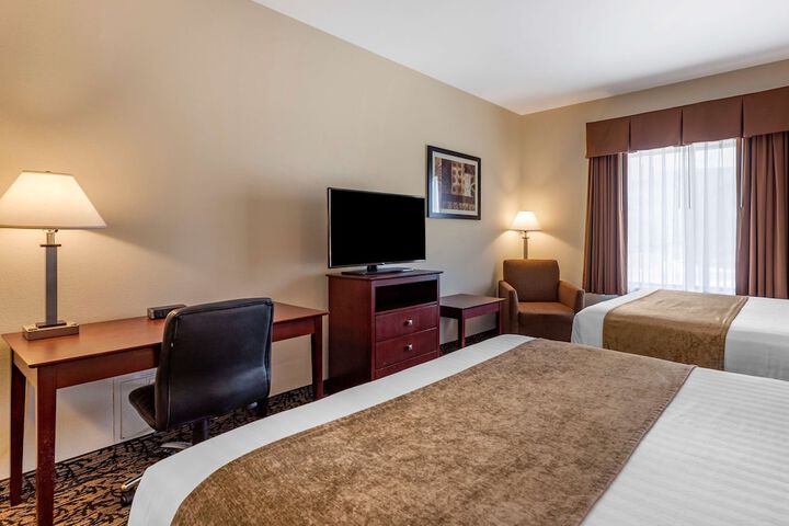 Room 8 of 38