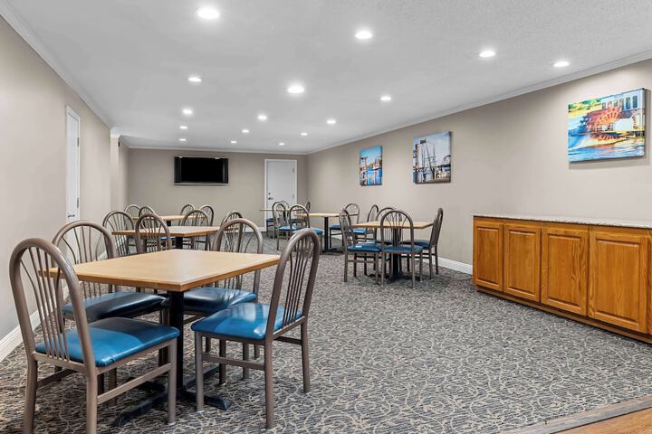 Best Western Forest Inn
