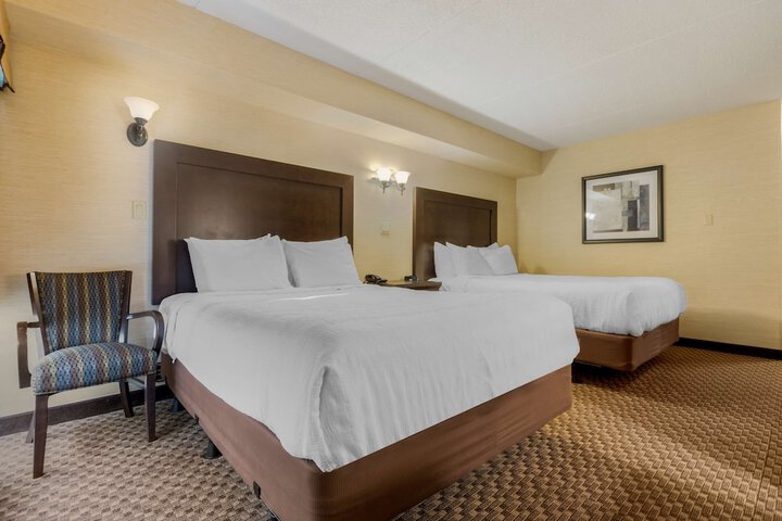 Room 42 of 62