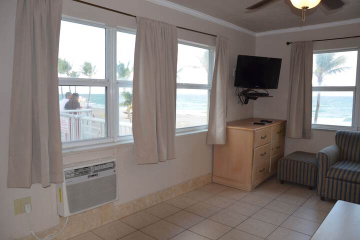 Room 29 of 44