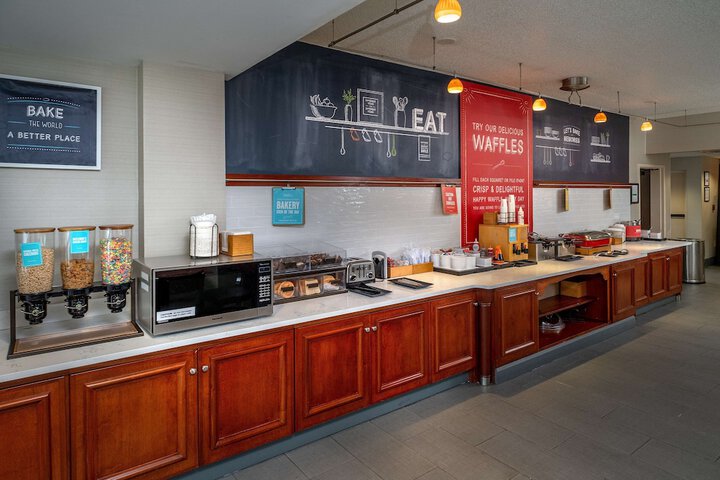Hampton Inn Charleston-Downtown