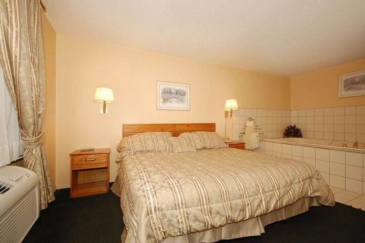 Americas Inn