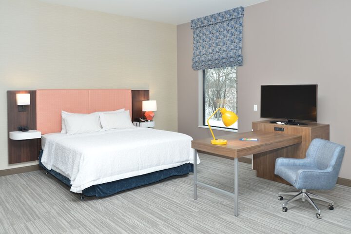 Hampton Inn & Suites Menomonie-UW Stout