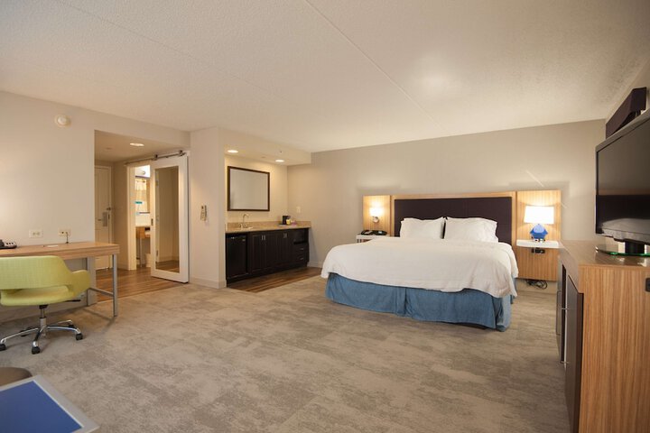 Room 40 of 52
