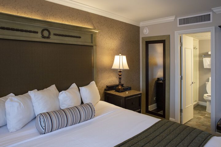 Room 20 of 67