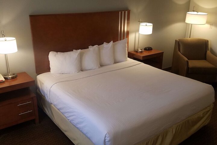 Room 18 of 39