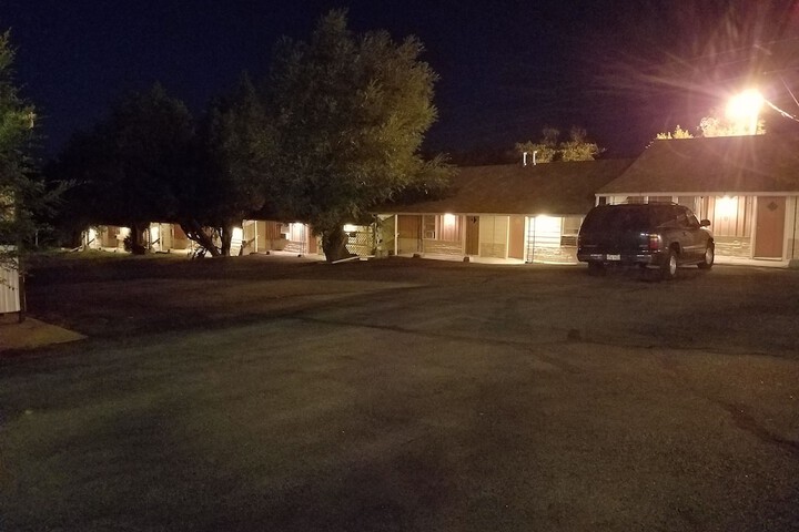 Moorcourt Motel