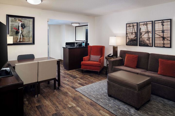 Room 45 of 62