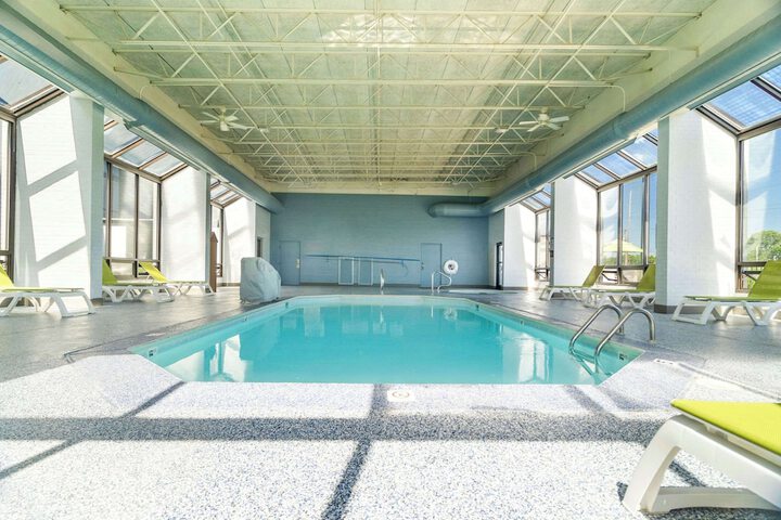 Pool 13 of 68
