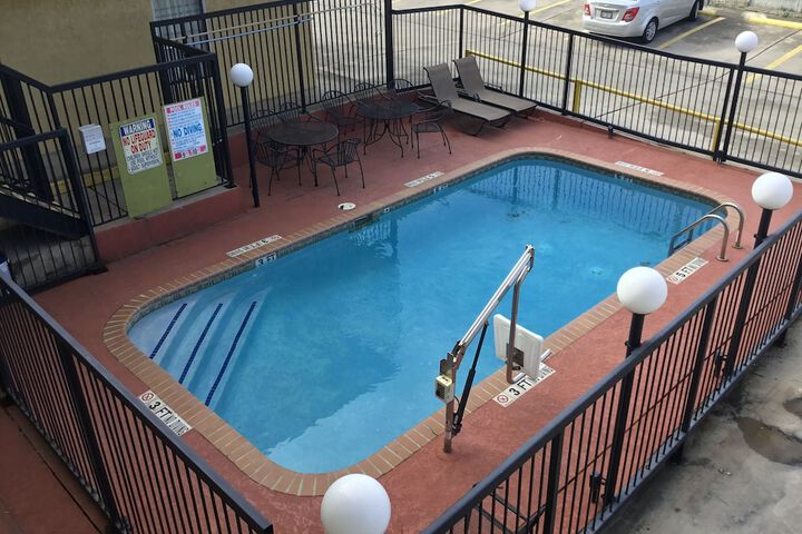 Pool 7 of 47