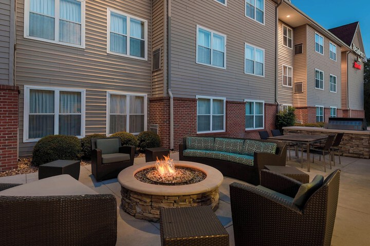 Terrace/Patio 19 of 22