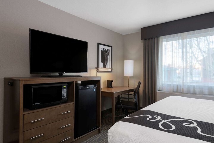 Room 13 of 25