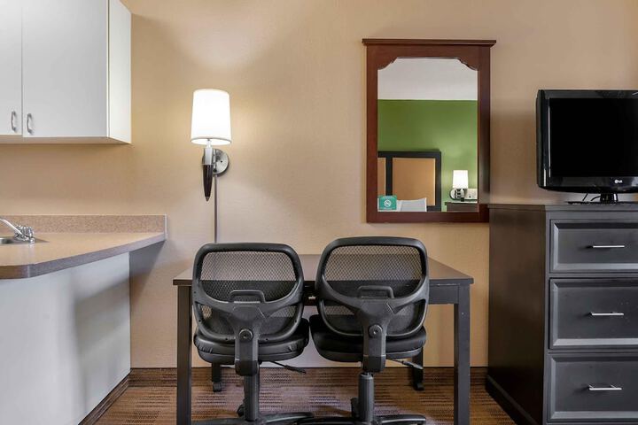 Extended Stay America Select Suites - Detroit - Roseville