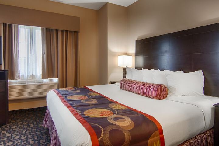Room 15 of 27