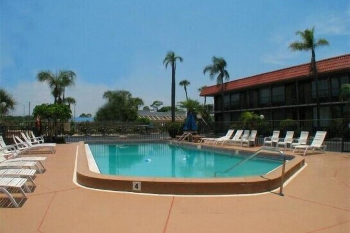 Pool 7 of 59