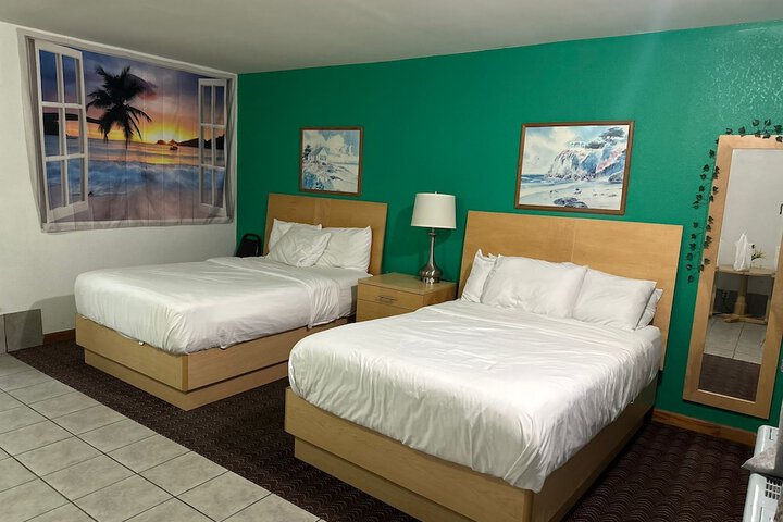 Tides Motor Inn at Stehli Beach