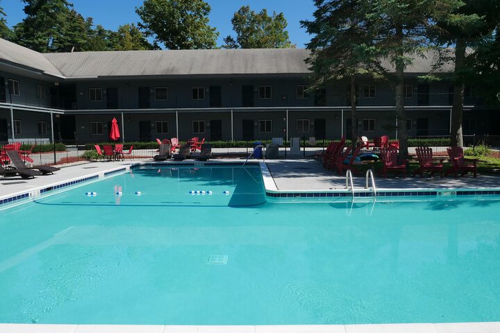 Pool 4 of 85
