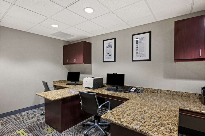 Hampton Inn & Suites Poughkeepsie