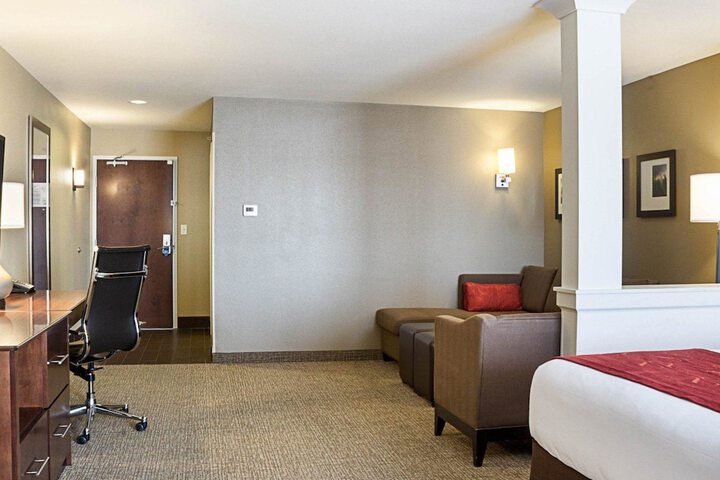 Comfort Suites Fargo Medical Center