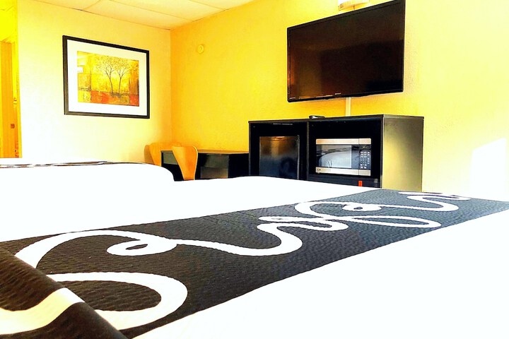 Room 20 of 31