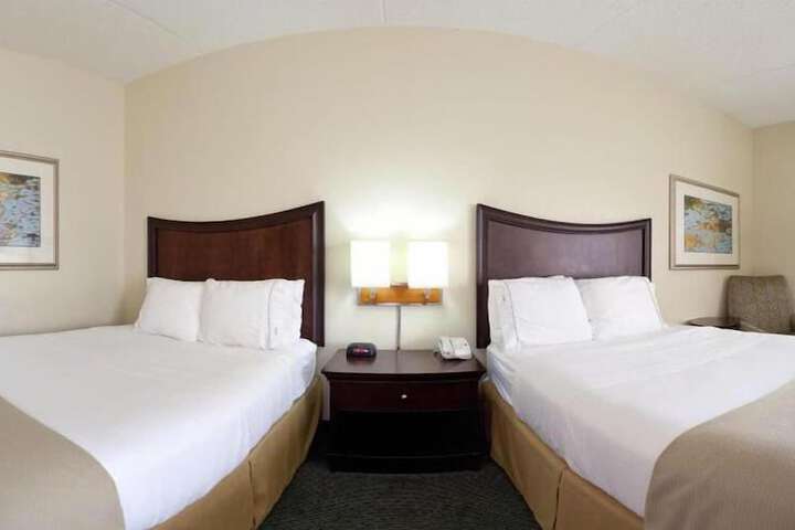 Room 39 of 75