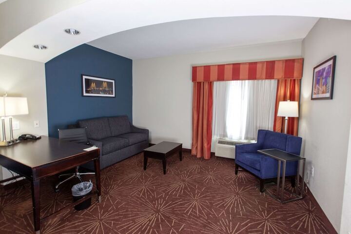 Room 41 of 61