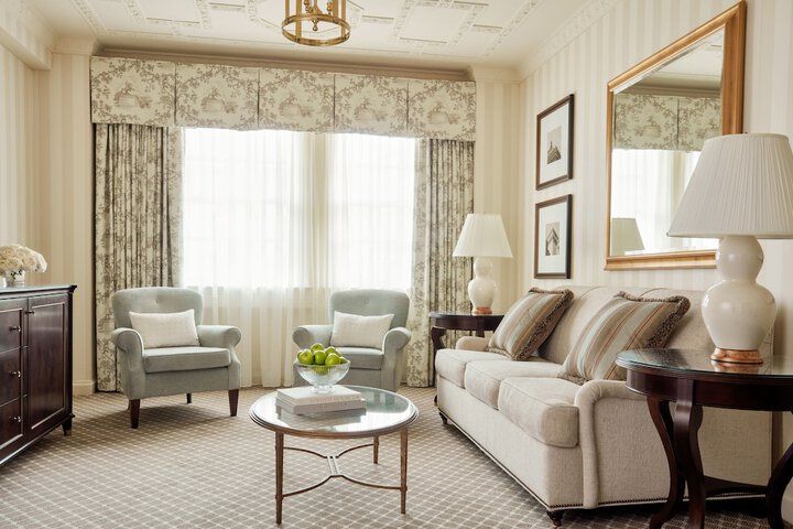 Room 16 of 49