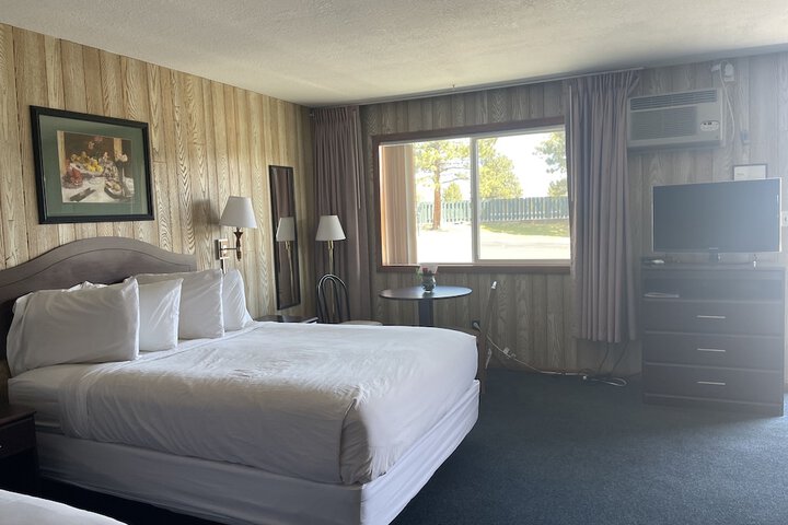 Room 18 of 48