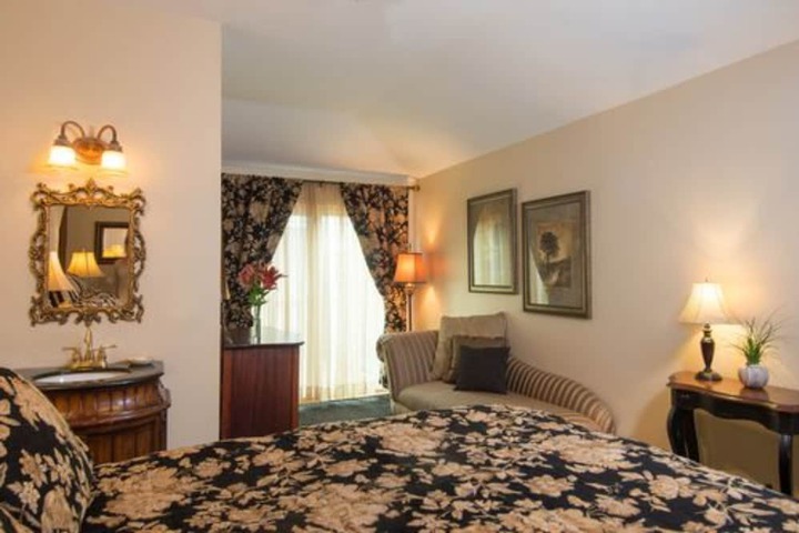 Room 42 of 81