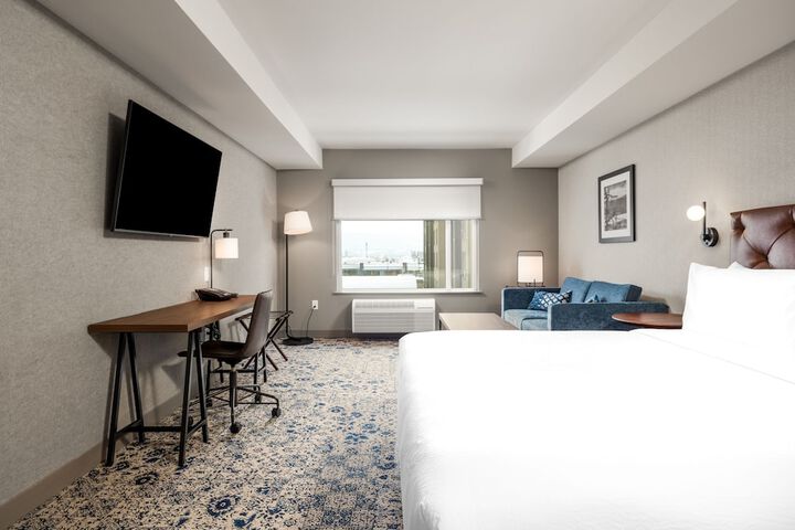 Room 105 of 136