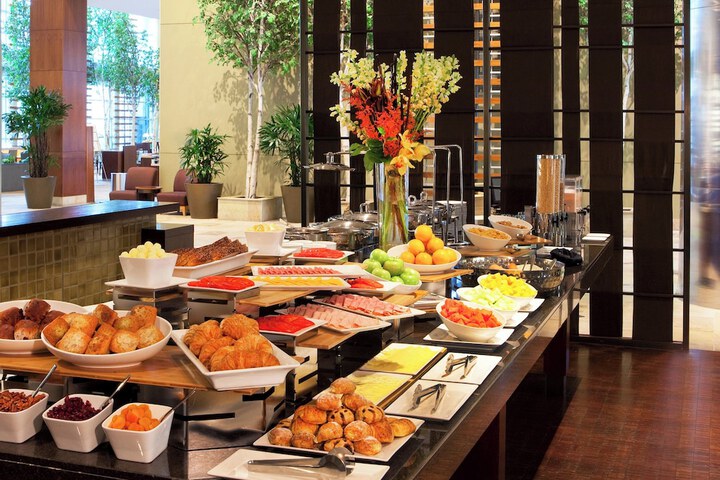 Breakfast/Coffee Service 92 of 109
