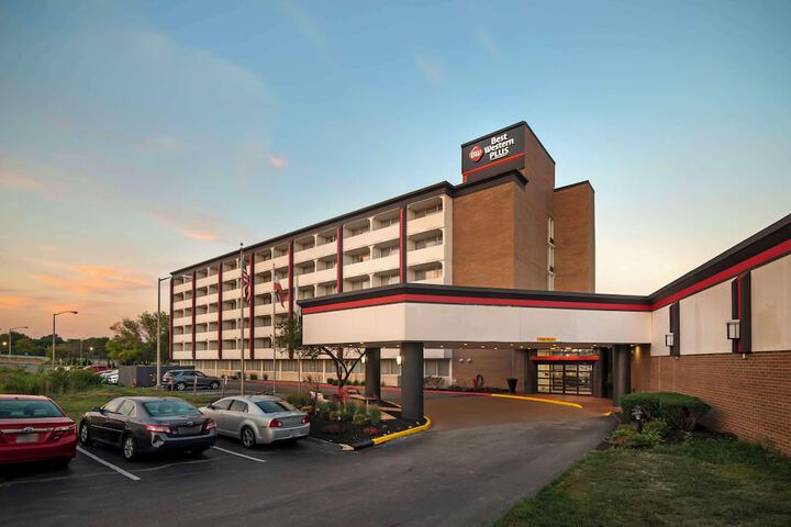 Hotel 2 of 45