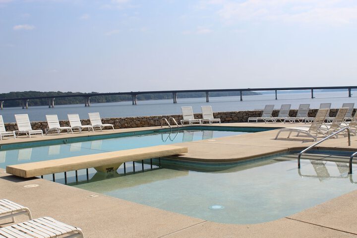 Pool 11 of 75