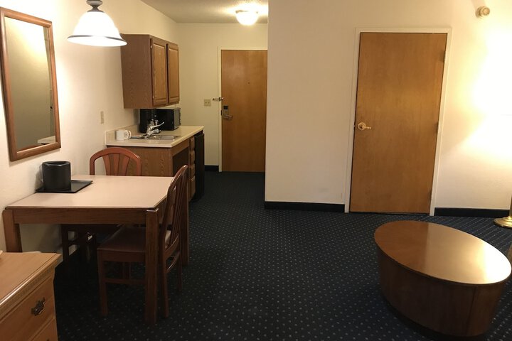 Rosemont Suites