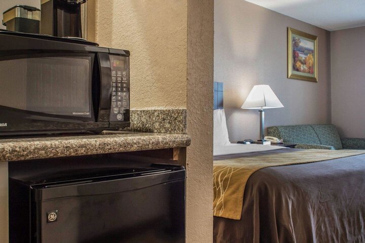 Quality Inn