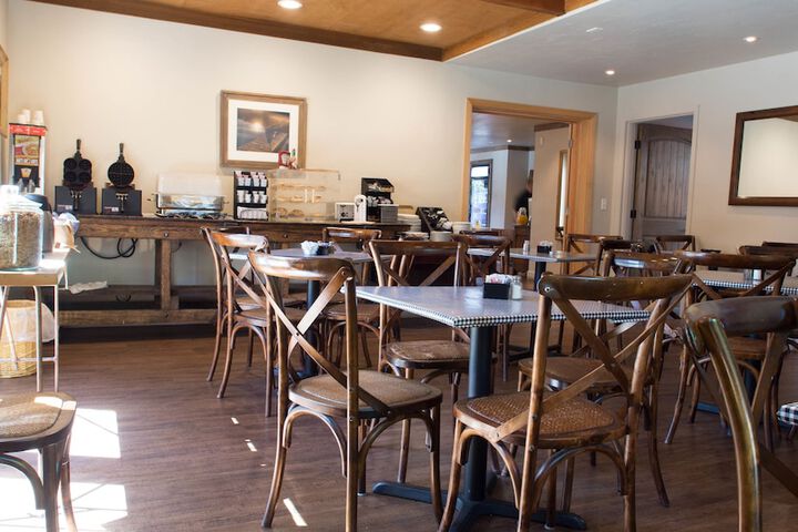 Riverside Inn