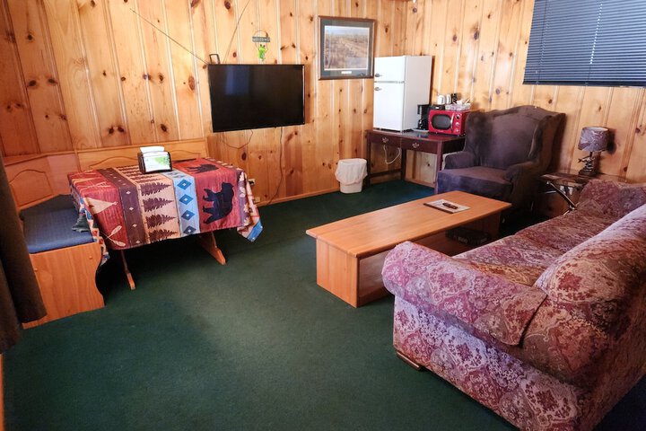 Eagle Nest Fly Shack and Lodge