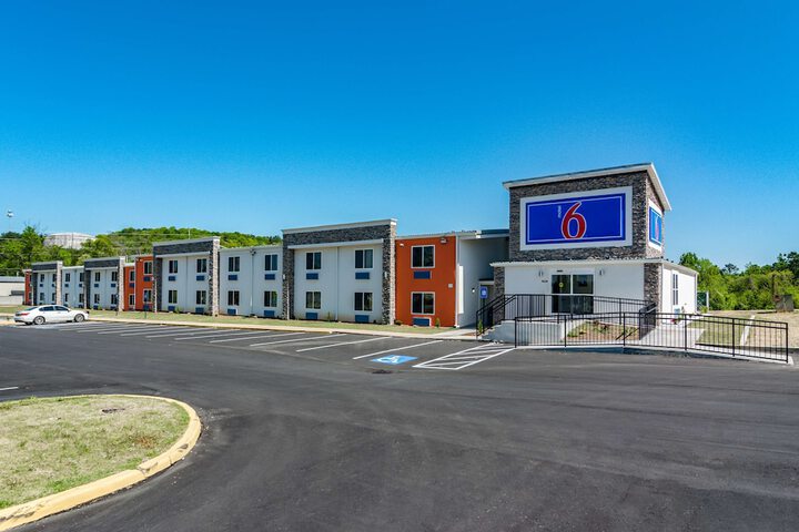 Hotel 4 of 37