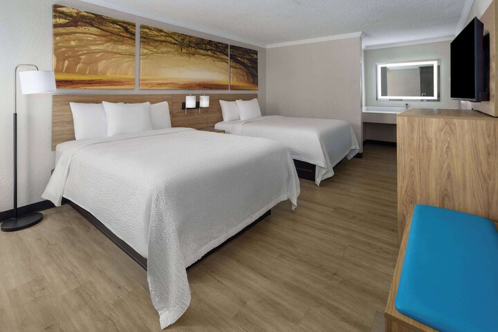 Days Inn by Wyndham Hinesville Near Fort Stewart