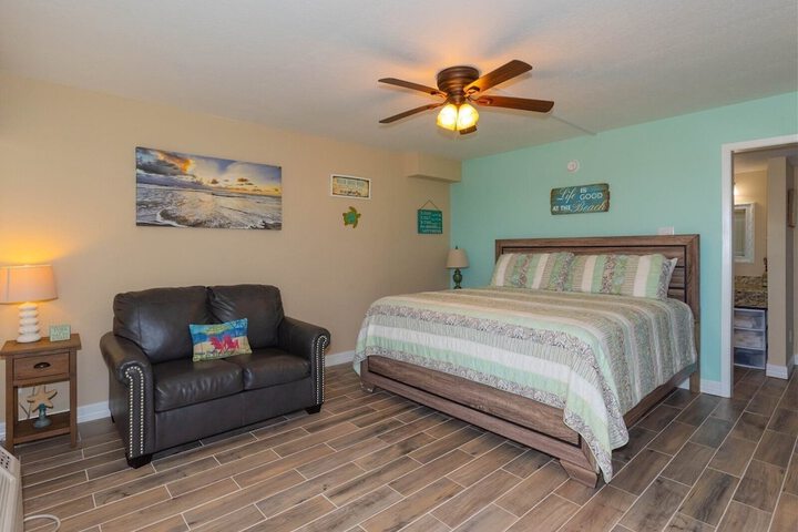 Room 90 of 248