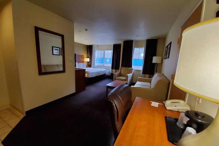 Room 46 of 70