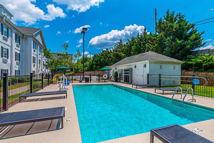 Pool 9 of 49