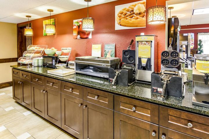 Quality Inn Stone Mountain