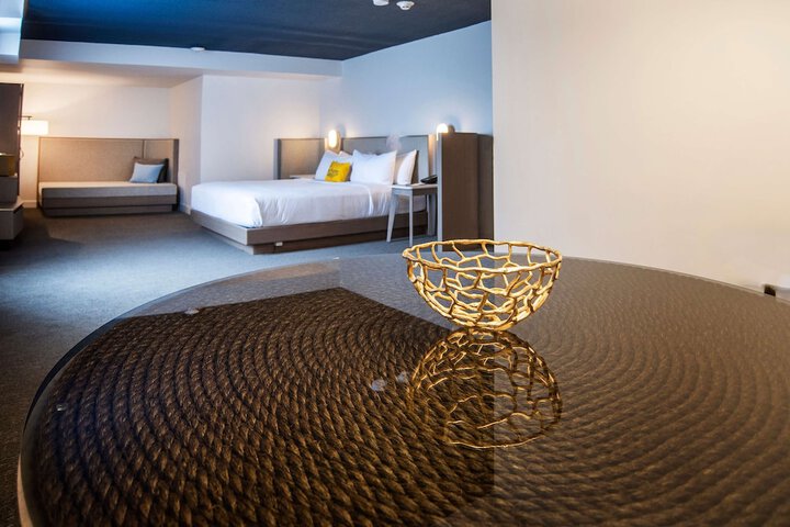 Room 29 of 61