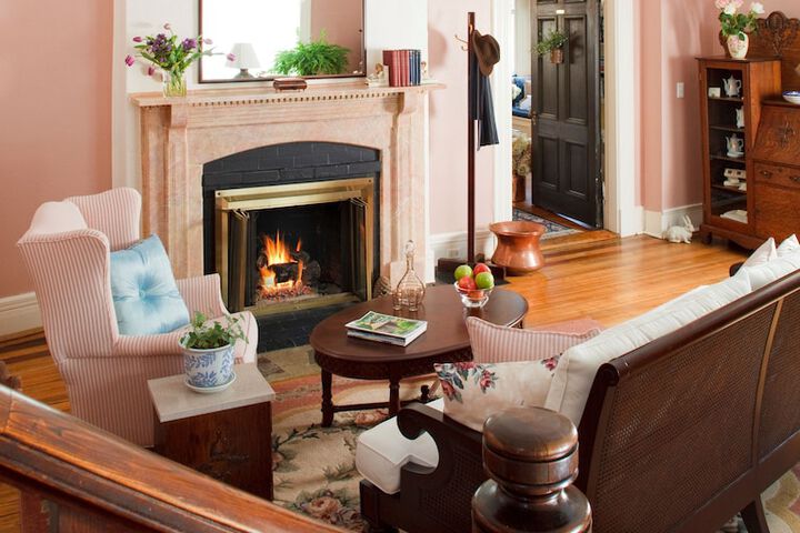 Brook Farm Inn