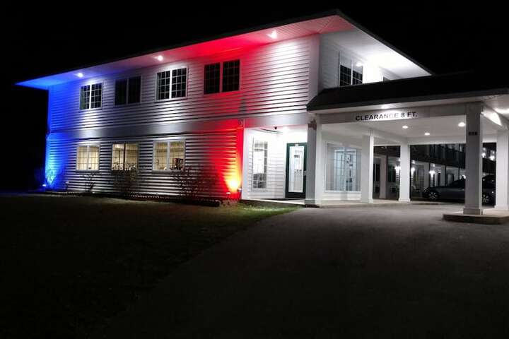 Hurricane Inn