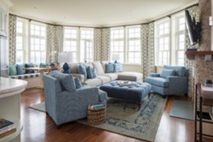 Suite 43 of 188
